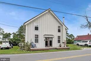 5277 Main St, Chincoteague Island, VA 23336 - Photo 43