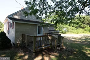 15271 Waterfield St, Painter, VA 23420 - Photo 3