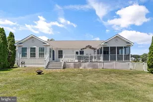 2353 Yardarm Dr, Greenbackville, VA 23356 - Photo 45