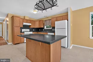 37281 Galleon Ct, Greenbackville, VA 23356 - Photo 7