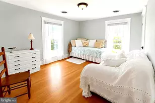 8 South St, Wachapreague, VA 23480 - Photo 27