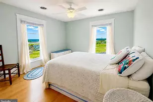 8 South St, Wachapreague, VA 23480 - Photo 25