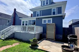 3238 Main St, Chincoteague Island, VA 23336 - Photo 11