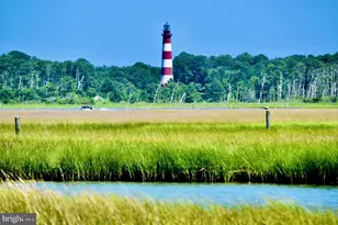 7550 East Side Rd, Chincoteague Island, VA 23336 - Photo 11