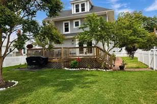6258 Clark St, Chincoteague Island, VA 23336 - Photo 5