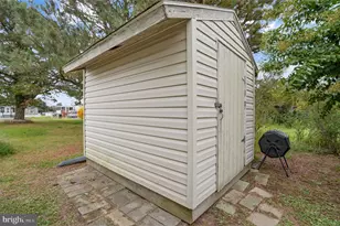 2410 Ridge Rd, Chincoteague Island, VA 23336 - Photo 29