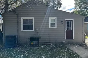 801 Cralle Ave, Tappahannock, VA 22560 - Photo 5