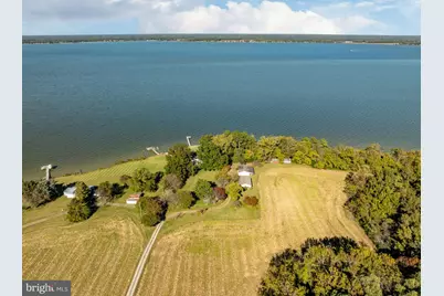 1126 Cloverdale Rd, Laneview, VA 22504 - Photo 11