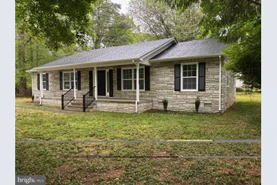 192 E Banbury Road, Tappahannock, VA 22560 - Photo 3