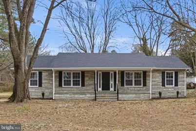 192 E Banbury Road, Tappahannock, VA 22560 - Photo 9