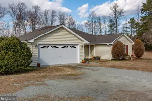 609 Meadow Dr, Tappahannock, VA 22560 - Photo 35