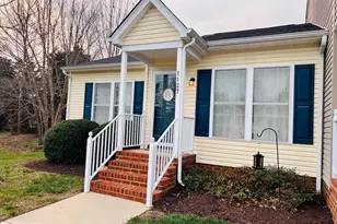 1127 Settlers Landing Dr, Tappahannock, VA 22560 - Photo 3