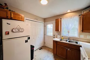 1127 Settlers Landing Dr, Tappahannock, VA 22560 - Photo 11