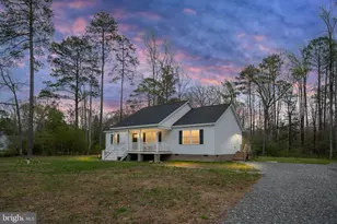 300 River Oaks Rd, Center Cross, VA 22437 - Photo 5
