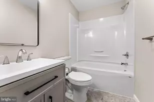 166 Rouzie Dr, Tappahannock, VA 22560 - Photo 19