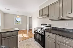 166 Rouzie Dr, Tappahannock, VA 22560 - Photo 11