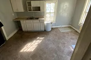 436 Duke St, Tappahannock, VA 22560 - Photo 13