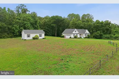 555 Clements Dr, Tappahannock, VA 22560 - Photo 5