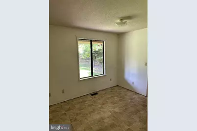 146 Apache Road, Millers Tavern, VA 23115 - Photo 5
