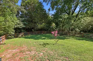 1252 Eubank Rd, Dunnsville, VA 22454 - Photo 33