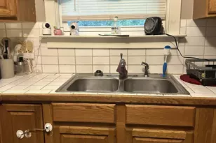 622 Essex St, Tappahannock, VA 22560 - Photo 3