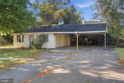 160 Rouzie Drive, Tappahannock, VA 22560 - Photo 3