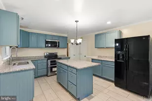 160 Rouzie Dr, Tappahannock, VA 22560 - Photo 7