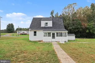 2071 Rose Mt Rd, Hustle, VA 22476 - Photo 19