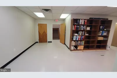 555 Hospital Drive, Warrenton, VA 20186 - Photo 21