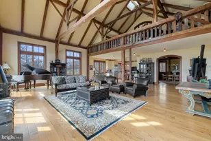 9425 Blackpond Ln, Delaplane, VA 20144 - Photo 11