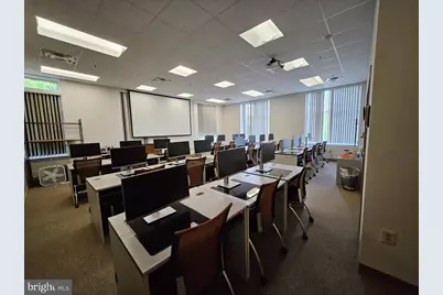 410 Rosedale Court #270, Warrenton, VA 20186 - Photo 21