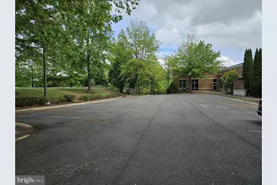 410 Rosedale Court #270, Warrenton, VA 20186 - Photo 3