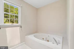 7708 Castlebury Ct, Warrenton, VA 20186 - Photo 25