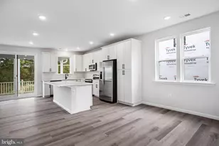 1084 Winter Pl, Bealeton, VA 22712 - Photo 5