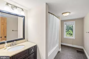 9467 Old Waterloo Rd, Warrenton, VA 20186 - Photo 27