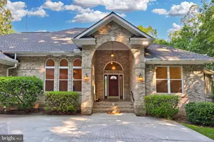 12587 Lake Coventry Dr, Bealeton, VA 22712 - Photo 1