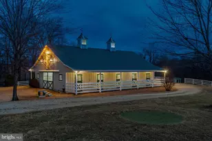 1787 Light Horse Ln, Delaplane, VA 20144 - Photo 5