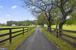 5084 Fairview Ln, Broad Run, VA 20137 - Photo 3