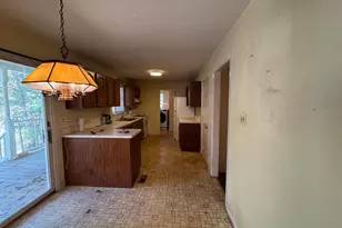 8742 Hunt Trail, Warrenton, VA 20187 - Photo 9