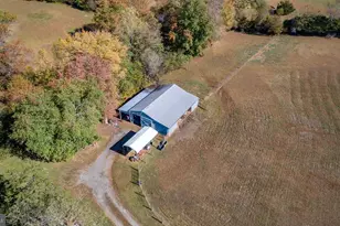 13206 Golden Dr, Sumerduck, VA 22742 - Photo 95