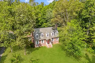 11136 Orlean Vista Dr, Marshall, VA 20115 - Photo 3