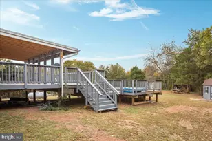 10346 Groves Farm Rd, Midland, VA 22728 - Photo 23