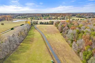 8485 Rogues Rd, Warrenton, VA 20187 - Photo 107