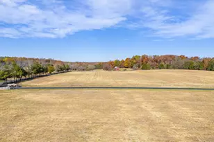 8485 Rogues Rd, Warrenton, VA 20187 - Photo 101