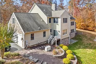 8485 Rogues Rd, Warrenton, VA 20187 - Photo 57