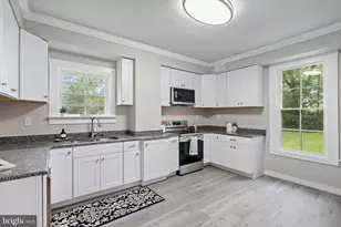 105 E Washington St, Remington, VA 22734 - Photo 33