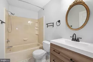 7329 Fleetwood Ct, Warrenton, VA 20187 - Photo 41