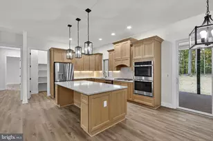 5355 Hillside Dr, Warrenton, VA 20187 - Photo 13