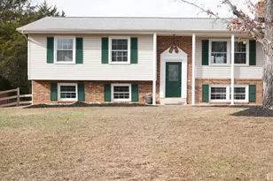 7212 Princess Anne Ct, Warrenton, VA 20187 - Photo 1