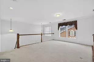 224 N View Cir, Warrenton, VA 20186 - Photo 35